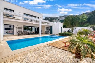 Xalet a El Montgó. Villa moderna en denia, diseño, confort y exclusividad en un ent