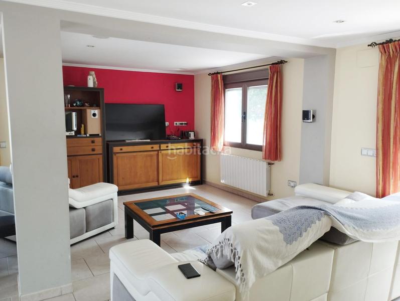 Foto d02def8f-fa50-48f2-8f52-34da57ffc722. Chalet  de estilo moderno en El Montgó en El Montgó Dénia