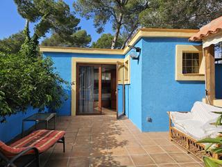 Xalet a La Pedrera-Vessanes. Chalet independiente, con 140 m construidos sobre una parcela de