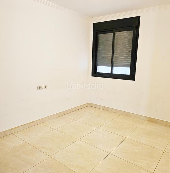 Foto 8fbfea0a-a255-49f9-96ea-81b430cb871c. Appartamento in avenida avenida de juan chabas 3 in Dénia