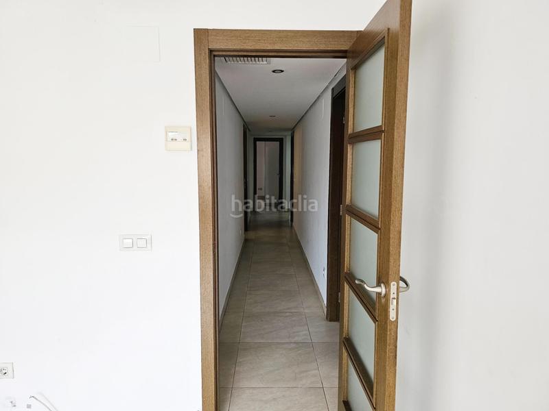 Foto 94cb3563-ceef-4739-88cc-94ed0aaef3fd. Appartement dans avenida avenida de juan chabas 3 dans Dénia