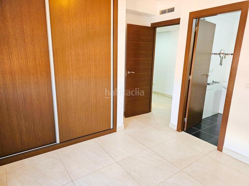 Foto f5a5826e-62ee-41cf-a4a1-9be388c32f22. Appartamento in avenida avenida de juan chabas 3 in Dénia