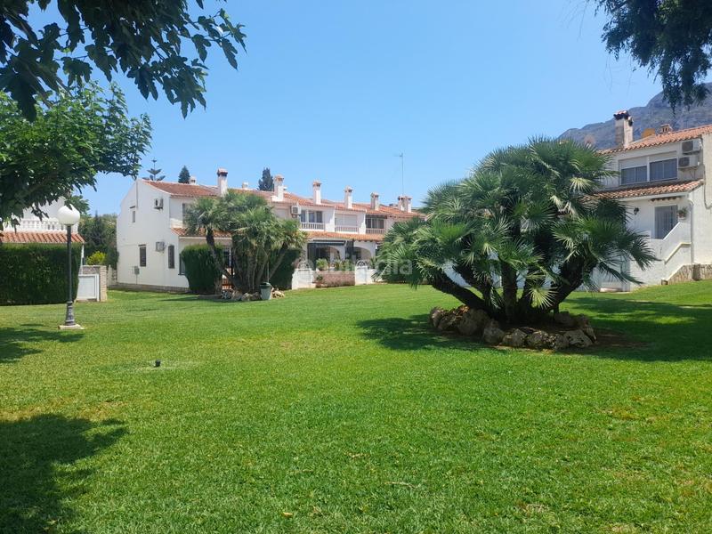 Foto b68f4364-4c07-4ea2-8c97-25b9195c9afa. Reihenhaus mit heizung pool in El Montgó Dénia