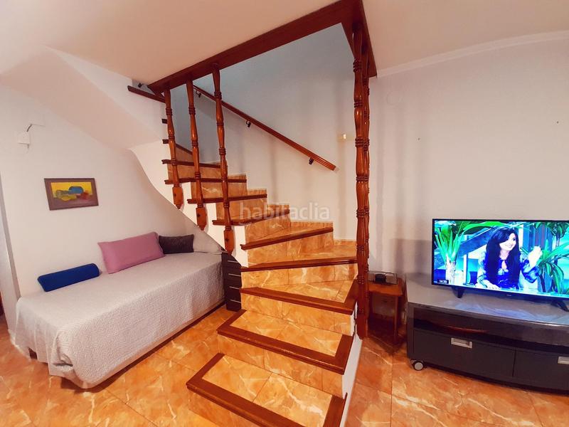 Foto d2efabe3-64e9-458b-bc23-6d8294c75584. Reihenhaus mit heizung pool in El Montgó Dénia