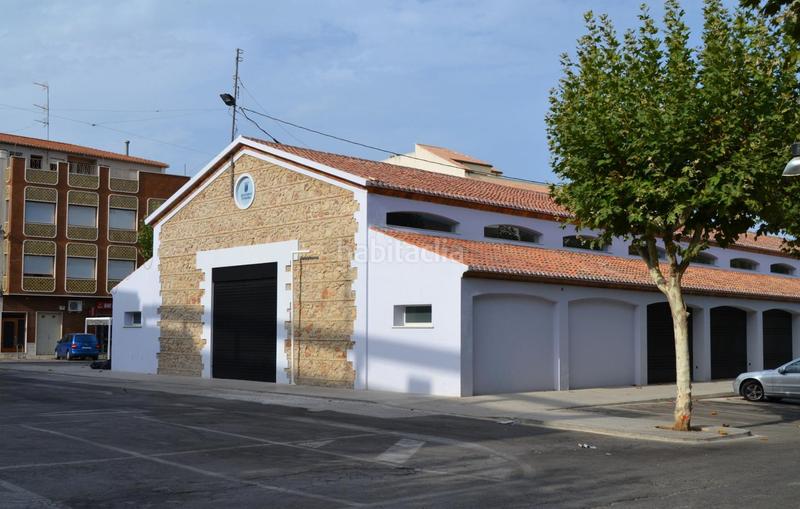 Foto ad922599-aaef-41a9-904f-2bb37806db25. Business premise in Ondara