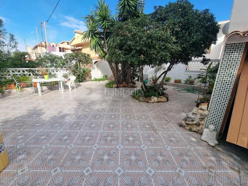Foto c4a74d68-05ef-488f-890c-56ccce4e01b0. Chalet exclusivo chalet en primera línea de playa en Miramar