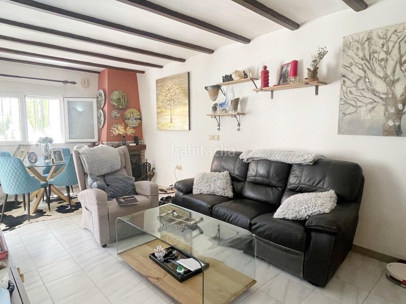 Foto 5ded10d1-4c4d-4f0e-8642-8afb3731466e. Casa adossada amb calefacció aparcament a Les Bassetes - El Marjal Dénia