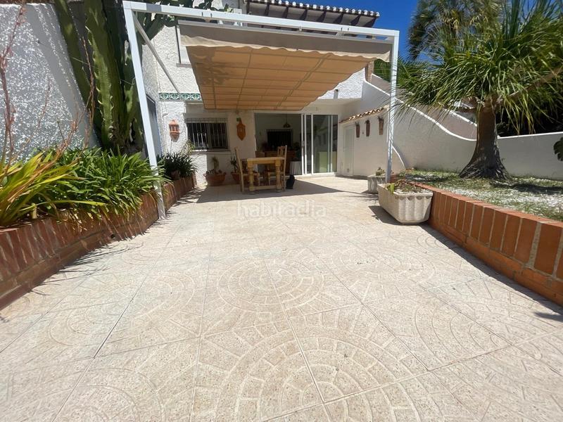 Foto b4859c99-b002-4eb1-ae9e-a8c8ca6d0f27. Casa adossada amb calefacció aparcament a Les Bassetes - El Marjal Dénia