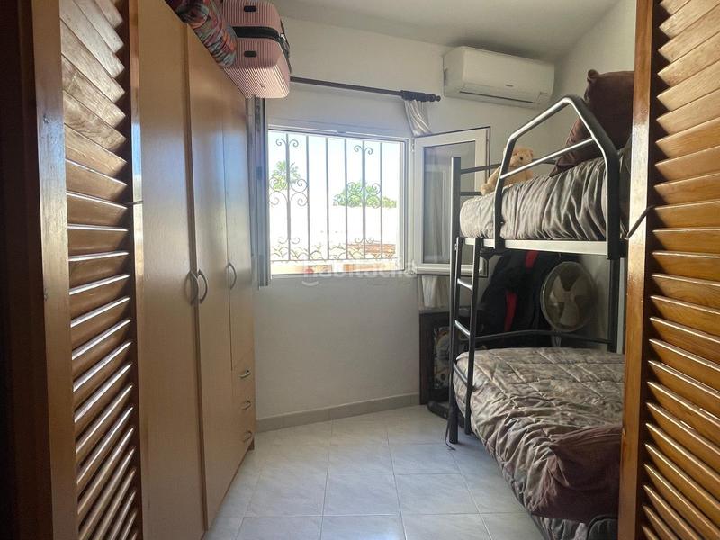 Foto bf0b2aa9-0287-4fcb-917a-e93d4996a62b. Casa adossada amb calefacció aparcament a Les Bassetes - El Marjal Dénia