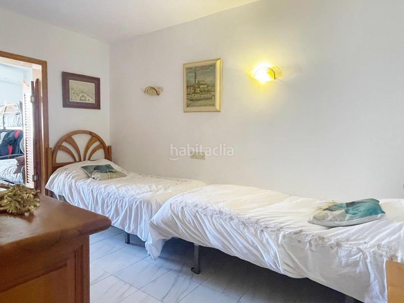 Foto d53e0ca0-2cf7-4916-9215-ce6499d5d86f. Casa adossada amb calefacció aparcament a Les Bassetes - El Marjal Dénia