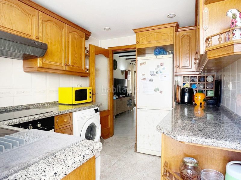 Foto ef47d2c0-320b-42ff-8437-24eb659ce039. Casa adossada amb calefacció aparcament a Les Bassetes - El Marjal Dénia