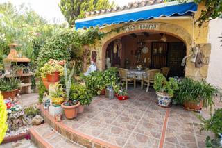 Chalet en Xironets cl-02 8. Exclusivo chalet con gran parcela en zona las marinas  els poble