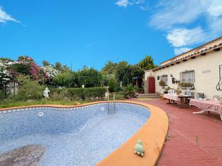 Chalet à Xironets cl-02 8. Exclusivo chalet con gran parcela en zona las marinas  els poble