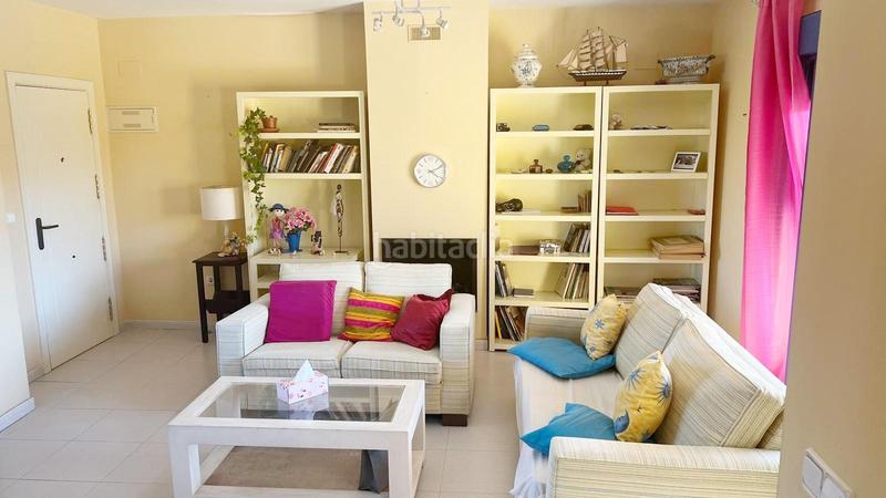 Foto 1aa7b3b8-2ebe-4629-ada8-4c1d53dcd638. Ático  dúplex en venta en las marinas, junto al club de tenis y muy cerca del mar en Dénia