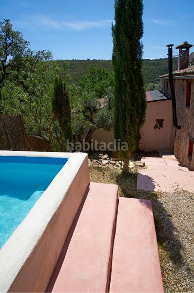 Foto 430133ff-d7fb-4289-9c06-235de6b79bdf. Masia amb calefacció aparcament piscina a Enguera