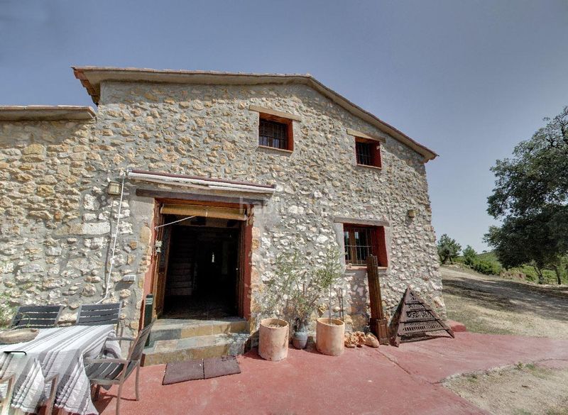 Foto ec4e8fef-9d0b-480f-b191-6a17aa7b5147. Masia amb calefacció aparcament piscina a Enguera