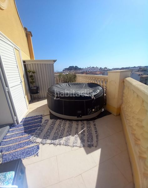 Foto 4566376c-971d-4517-b42b-b0f610cf7b13. Àtic amb calefacció aparcament piscina a La Pedrera-Vessanes Dénia
