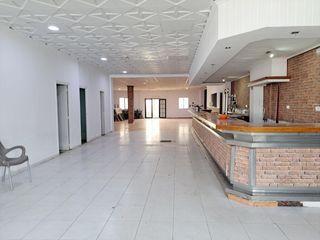 Business premise in Avenida avenida de alicante 85. Hotel en ondara