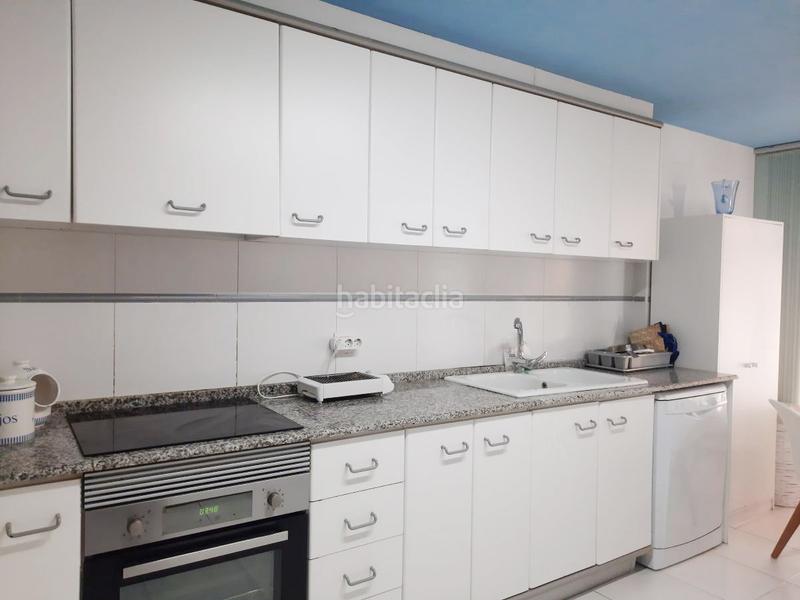 Foto 0bd1ad6d-fe07-4042-9a00-e2cc34675bac. Location triplex avec chauffage parking piscine dans Dénia