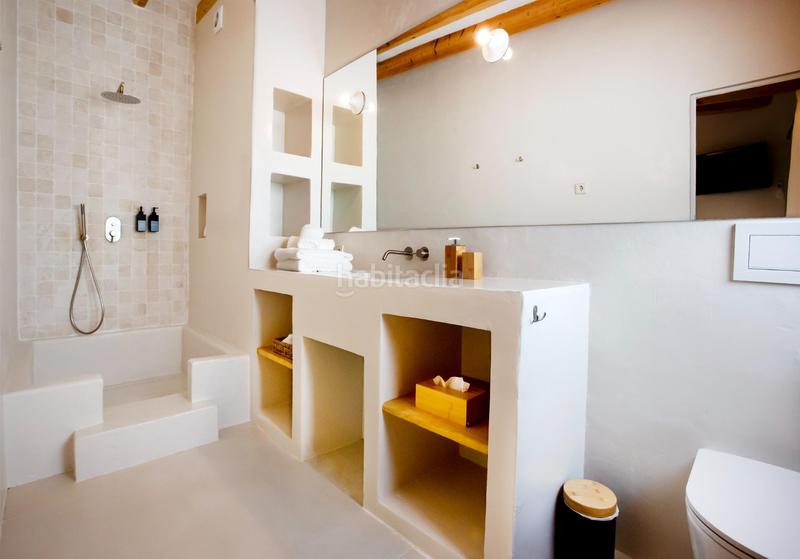 Foto ad7c580a-d431-4a91-a1d7-c3086063639a. Alquiler masía dúplex de lujo en casa de pueblo ibicenca en Dénia