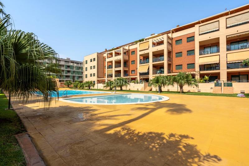 Foto 89153fc1-ee52-4184-b2e0-545a856a3fd4. Apartamento  en venta cerca del club náutico en Dénia