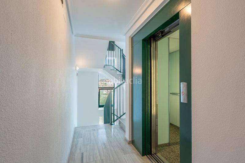 Foto c17a712e-5fc9-425a-9619-71d9e744f2e0. Apartamento  en venta cerca del club náutico en Dénia
