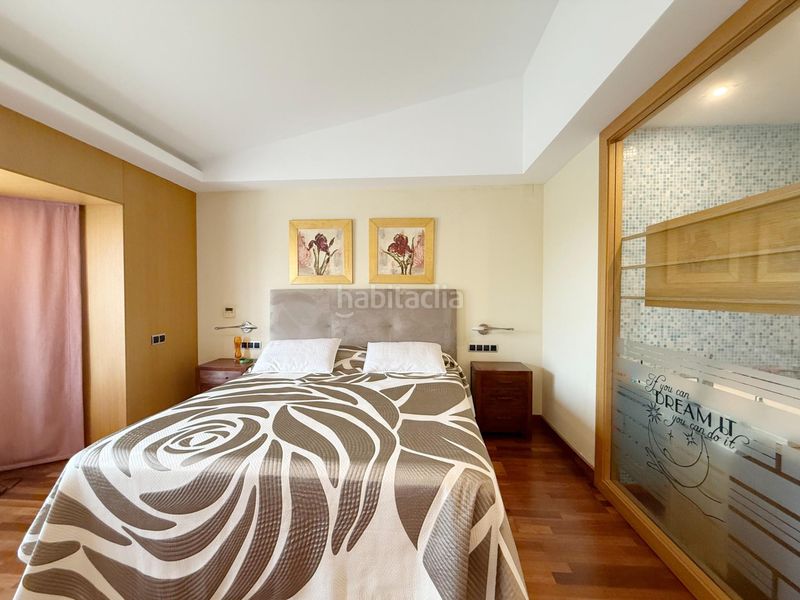 Foto 50779e25-beb1-4b6e-937e-41bc8439796f. Xalet amb aparcament piscina a El Montgó Dénia