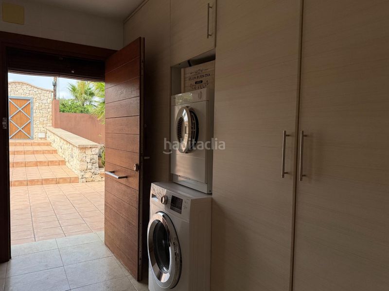 Foto 75a927c3-4bfa-4115-bf9a-0c3b16082052. Xalet amb aparcament piscina a El Montgó Dénia