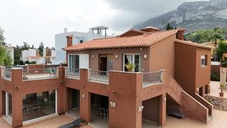 Chalet à El Montgó. Exclusivo chalet en entorno privilegiado, zona montgó