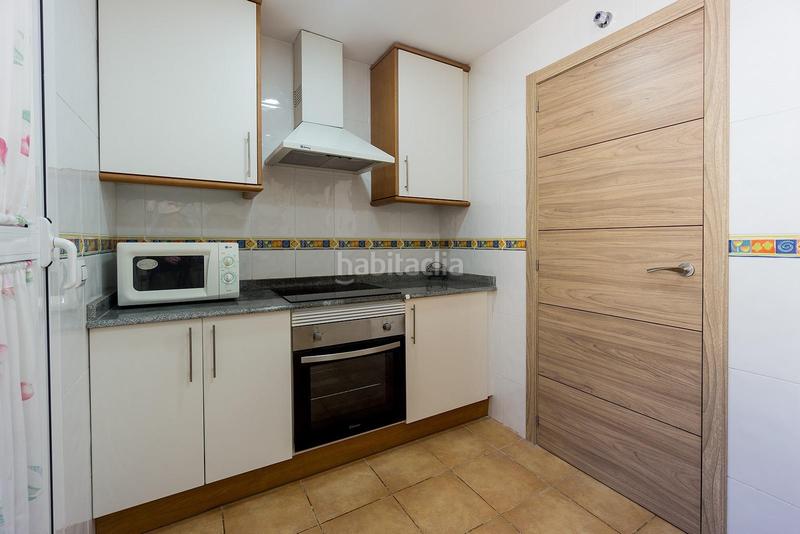 Foto 3b848b40-b968-4969-be62-733feebbf1d9. Lloguer apartament amb calefacció aparcament piscina a Dénia