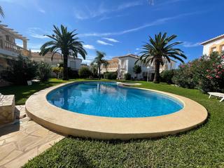 Lloguer Dúplex a Les Bovetes - La Felicidad. Alquiler de invierno de adosado dúplex en las marinas