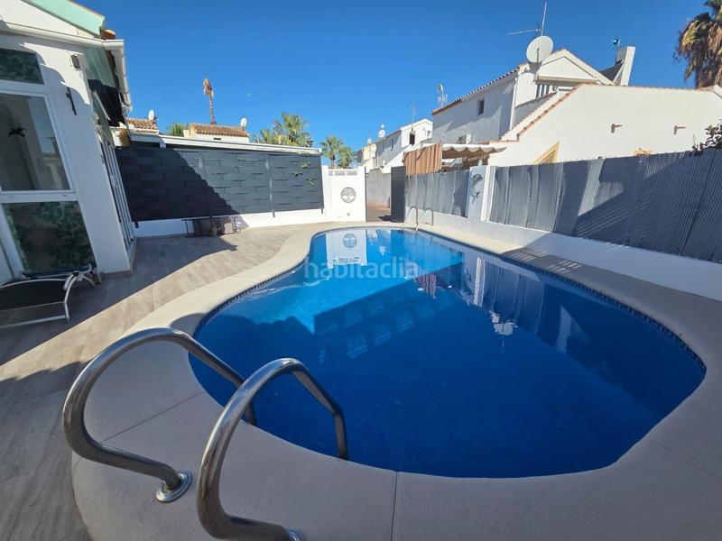 Foto 0dfe2ffc-399e-4ed7-a10a-5133a0a1decf. Towny house with heating pool in Verger (el)