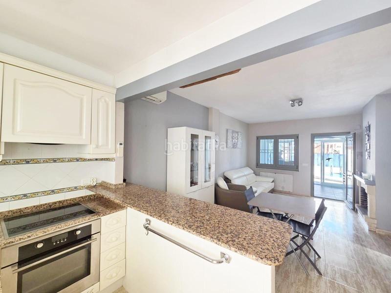 Foto 53139842-7dd6-4aae-8247-b5282725f0f7. Towny house with heating pool in Verger (el)