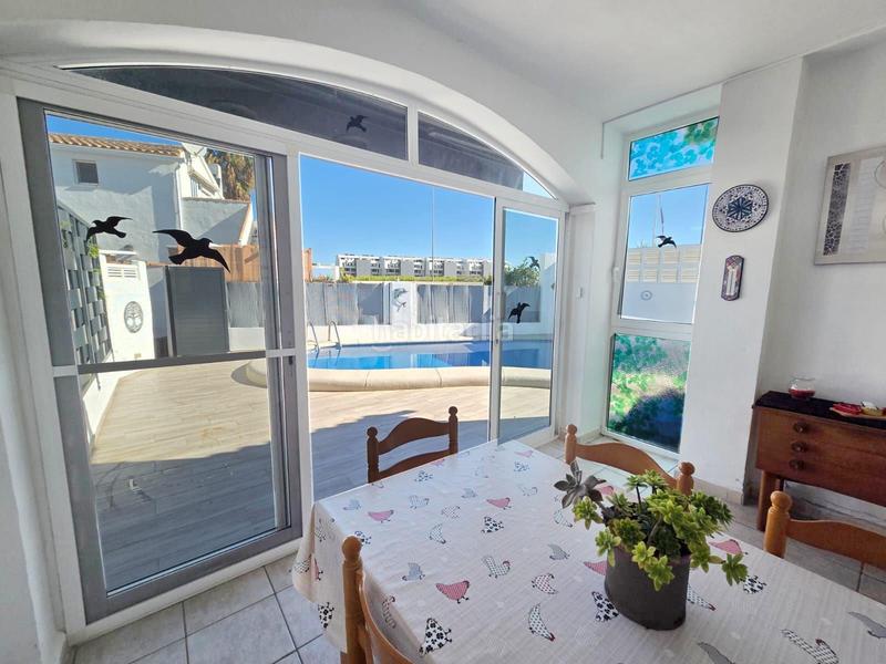 Foto cc312617-5a08-4a6c-af05-5b97ce010d92. Towny house with heating pool in Verger (el)