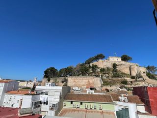 Penthouse in Calle calle del temple de sant telm, 10 10. Ático reformado en el centro de dénia con espectaculares vistas