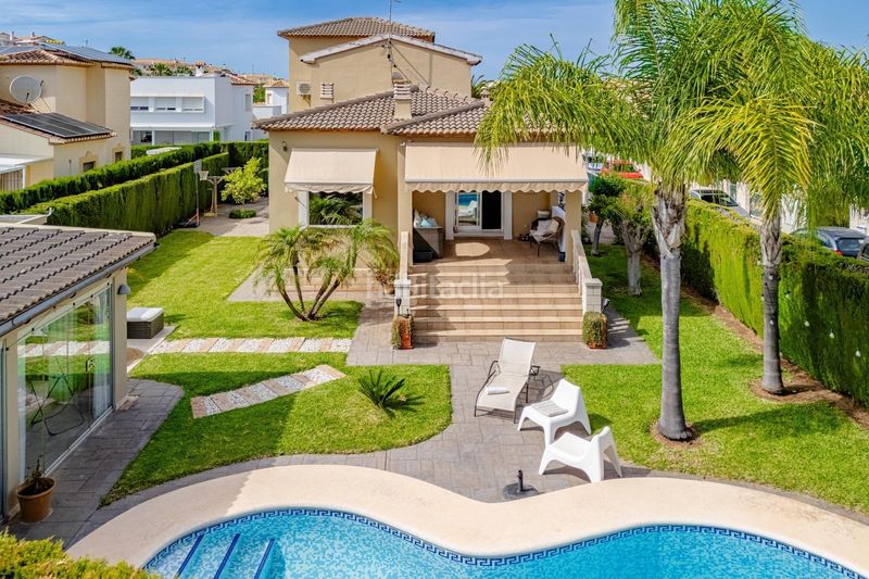 Foto c812124f-9967-4b62-ad37-520540be7ff5. Miete chalet mit heizung parking pool in Les Bovetes - La Felicidad Dénia