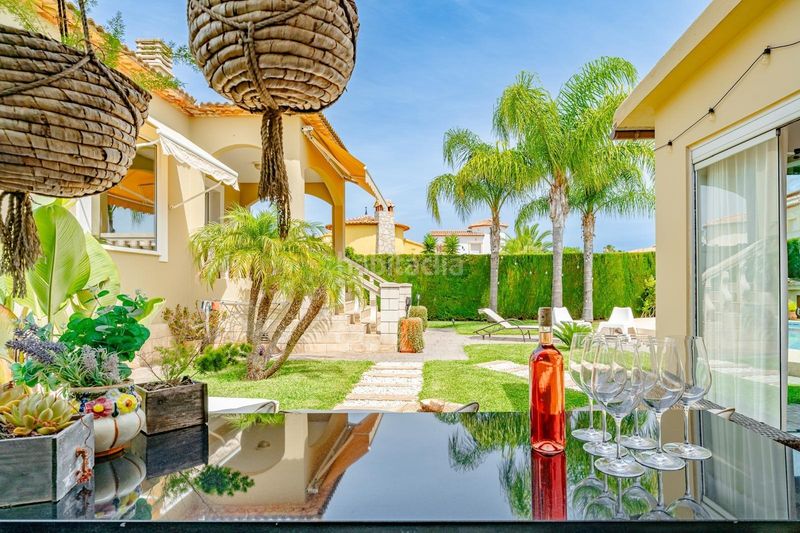 Foto cfe360e2-dd1d-446c-9468-421bffa45d62. Miete chalet mit heizung parking pool in Les Bovetes - La Felicidad Dénia