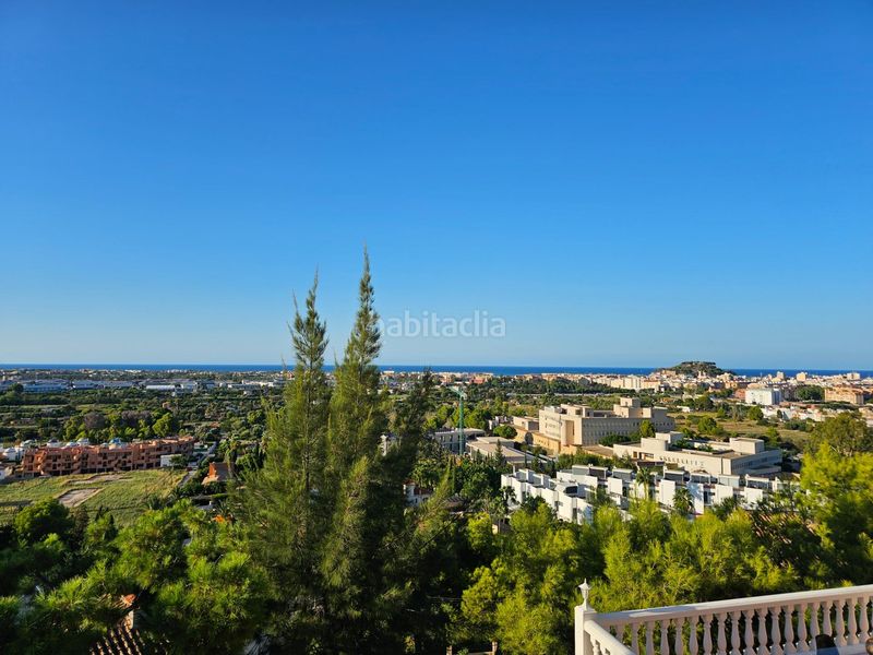 Foto 0bc2e194-eadd-4d9e-ab38-1f108ff7eada. Casa adossada amb calefacció aparcament piscina a Dénia