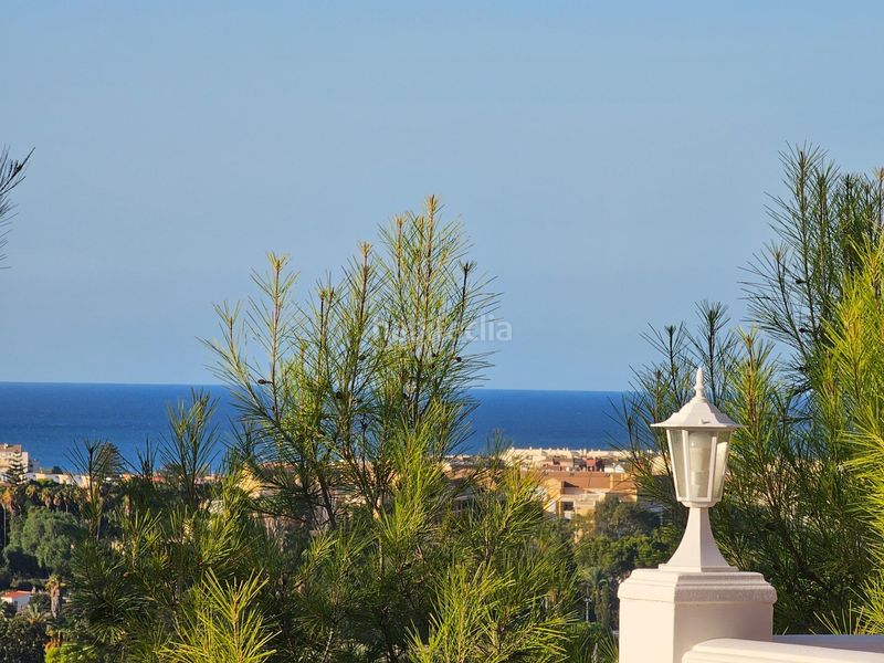 Foto 950f9c6e-a958-41e3-9377-ce3762e4d363. Casa adossada amb calefacció aparcament piscina a Dénia