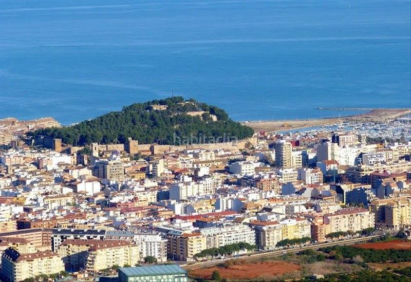 Foto 551d0310-3688-494f-9fe7-80e3bea37b1c. Autoparkplatz in Centro Urbano Dénia
