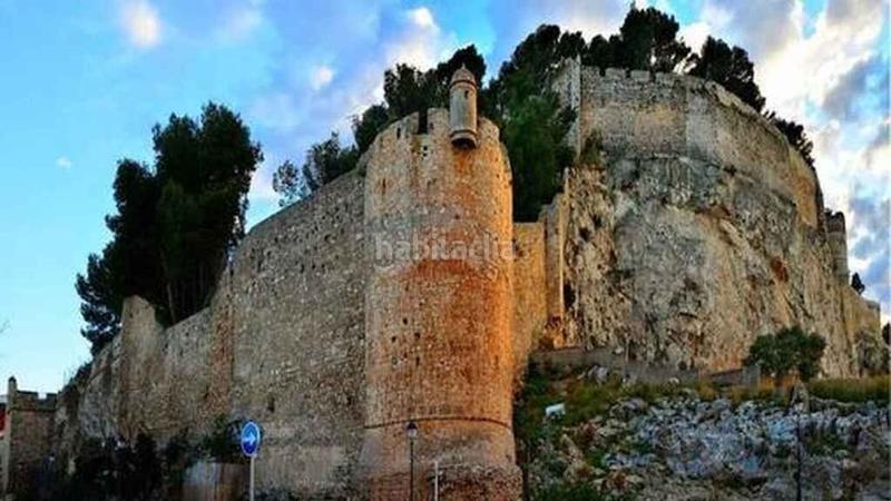 Foto be7cfa8e-d8f9-4ff0-b623-b705a954ff03. Autoparkplatz in Centro Urbano Dénia