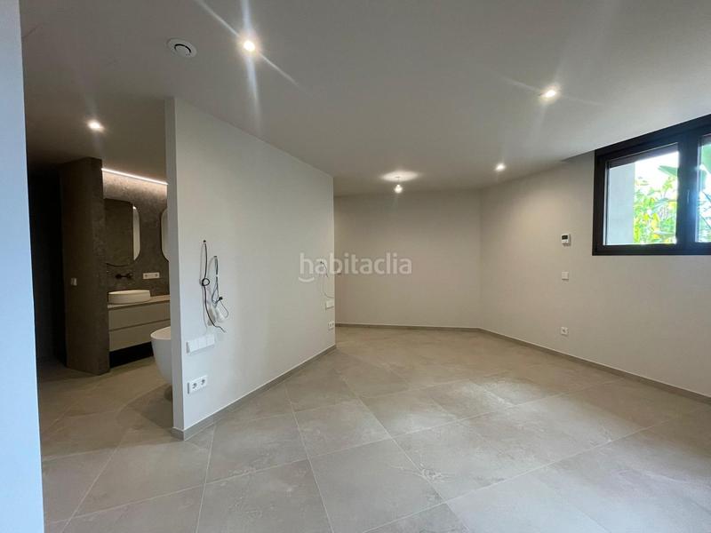 Foto 3bc7895a-1544-47e4-b7b2-b2d4df396927. Chalet avec parking piscine dans Marisol Park - Ortembach - Los Almendros Calp