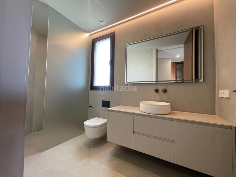 Foto 3e778bf9-a70c-4f4c-9bbe-25809511a837. Chalet avec parking piscine dans Marisol Park - Ortembach - Los Almendros Calp