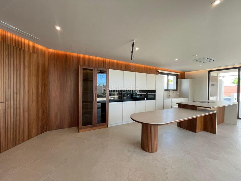 Foto 9f060961-49b0-415e-aad1-84e185c4afb5. Chalet avec parking piscine dans Marisol Park - Ortembach - Los Almendros Calp