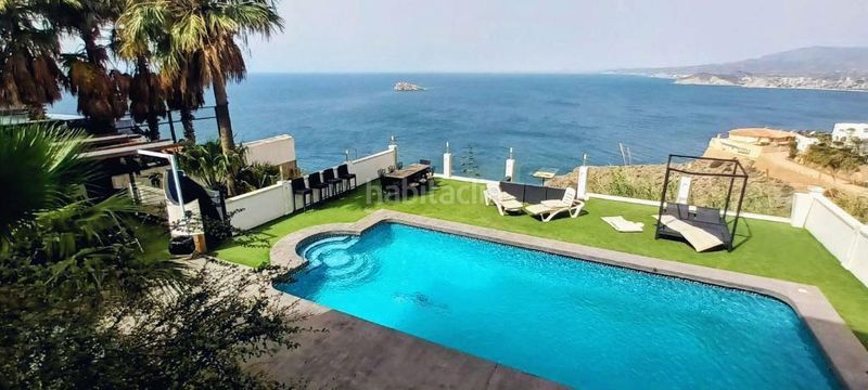 Foto e1cbc476-aabd-42df-8844-65b87ec974ea. Xalet amb calefacció aparcament piscina a Sierra Helada Benidorm