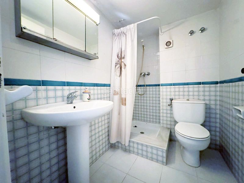 Foto 03b625f9-bcfc-4359-9045-8718cc37097f. Casa adossada amb calefacció aparcament piscina a Dénia