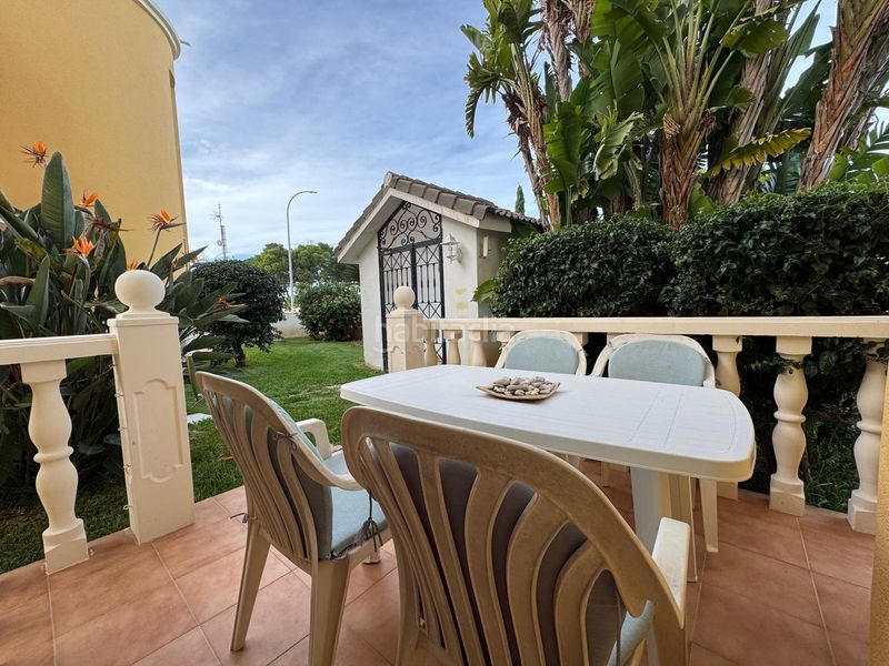 Foto 63e7bde1-a3e0-40ce-95fc-8d0ca3615aa6. Casa adossada amb calefacció aparcament piscina a Dénia