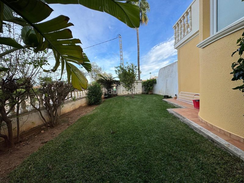 Foto c5866bf6-3840-461e-904d-ece0a221b23d. Casa adossada amb calefacció aparcament piscina a Dénia