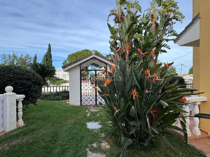 Foto deb977ee-9270-4fc1-a07f-b9c8c1d6cd13. Casa adossada amb calefacció aparcament piscina a Dénia