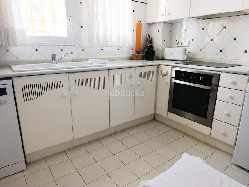 Foto 3b2770ce-c06e-44c2-a002-e24e009cba8f. Affitto duplex con riscaldamento parcheggio piscina in Dénia